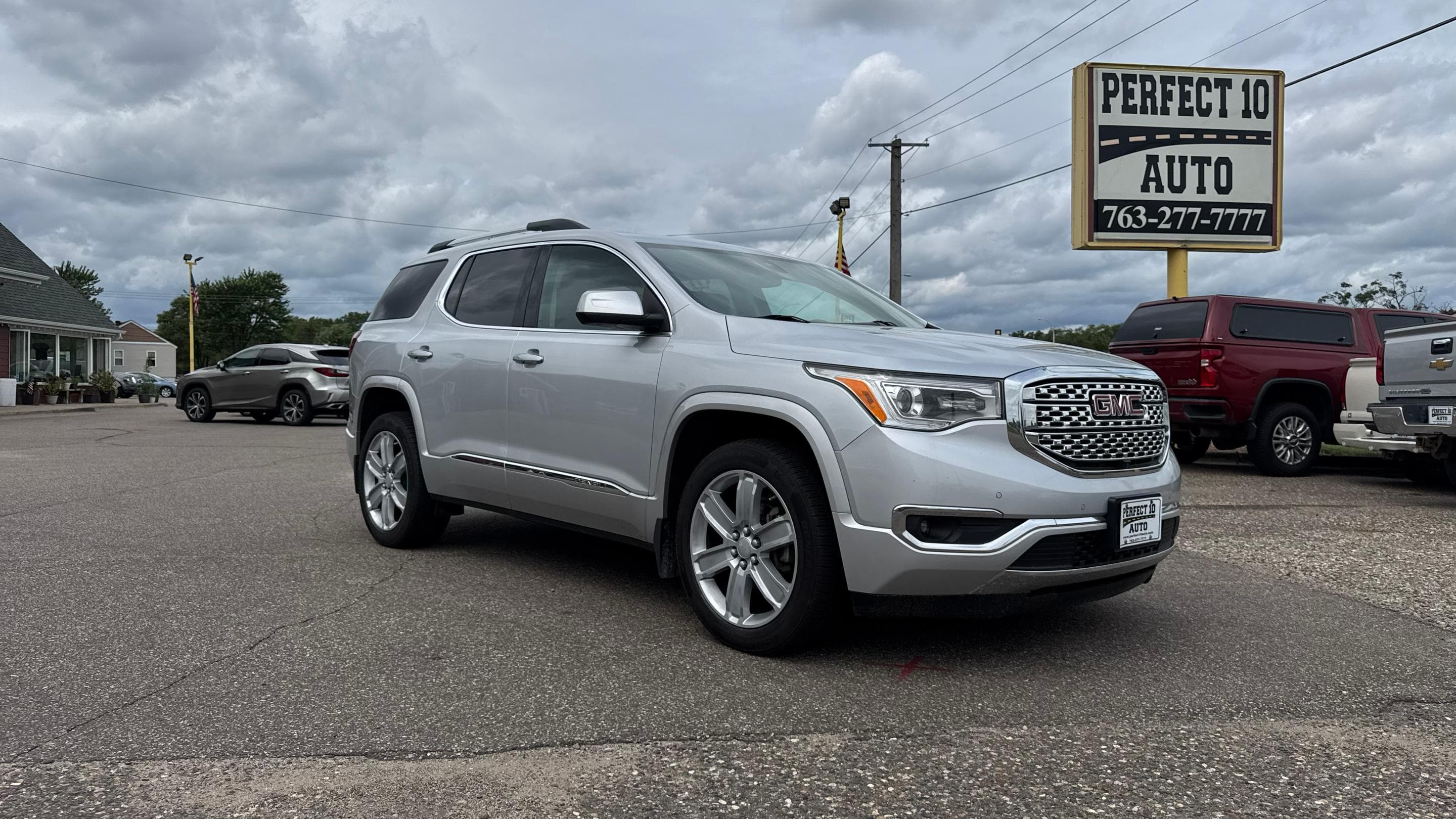 2017 GMC Acadia Denali